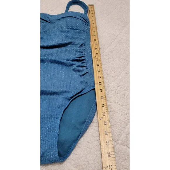 Nip Tuck Swim Womens Navy One Piece Swimsuit Ruched Side Multifit Cup Size 8 NWT - Picture 9 of 11